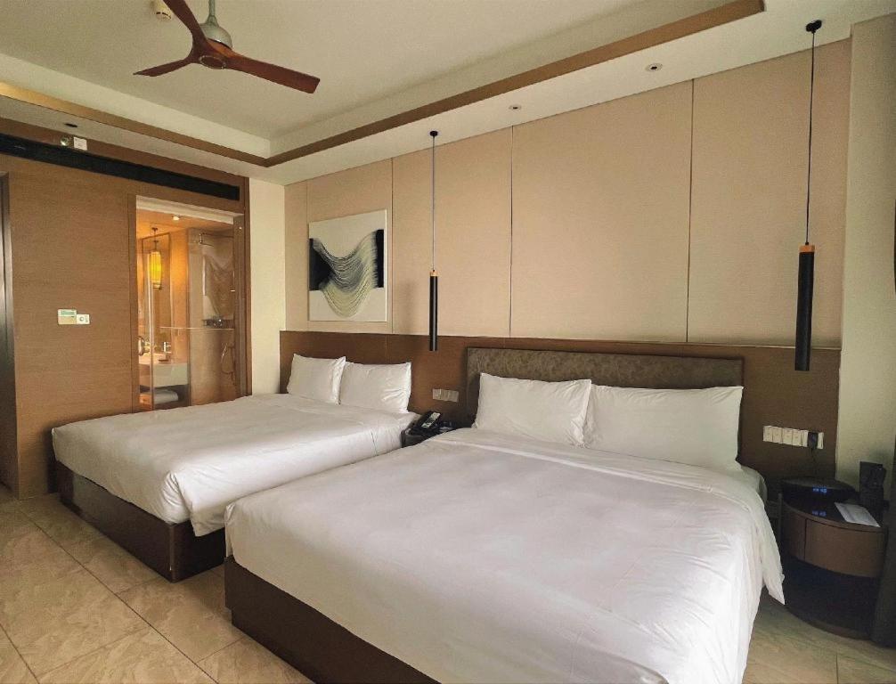 Narada Resort Hotel Sanya Pleasant Bay מראה חיצוני תמונה
