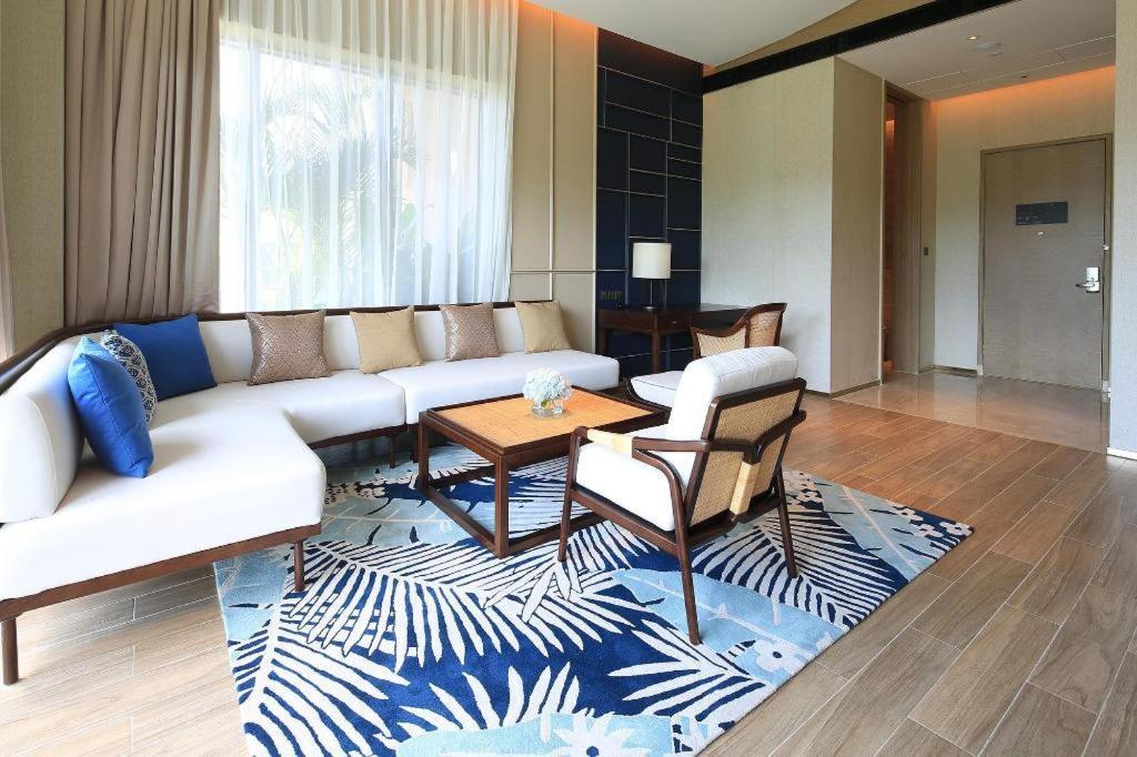 Narada Resort Hotel Sanya Pleasant Bay מראה חיצוני תמונה