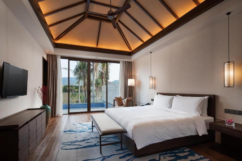 Narada Resort Hotel Sanya Pleasant Bay מראה חיצוני תמונה