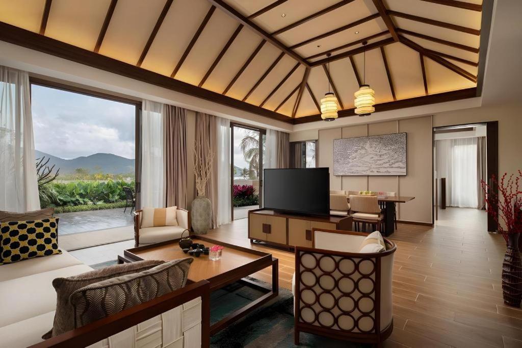 Narada Resort Hotel Sanya Pleasant Bay מראה חיצוני תמונה